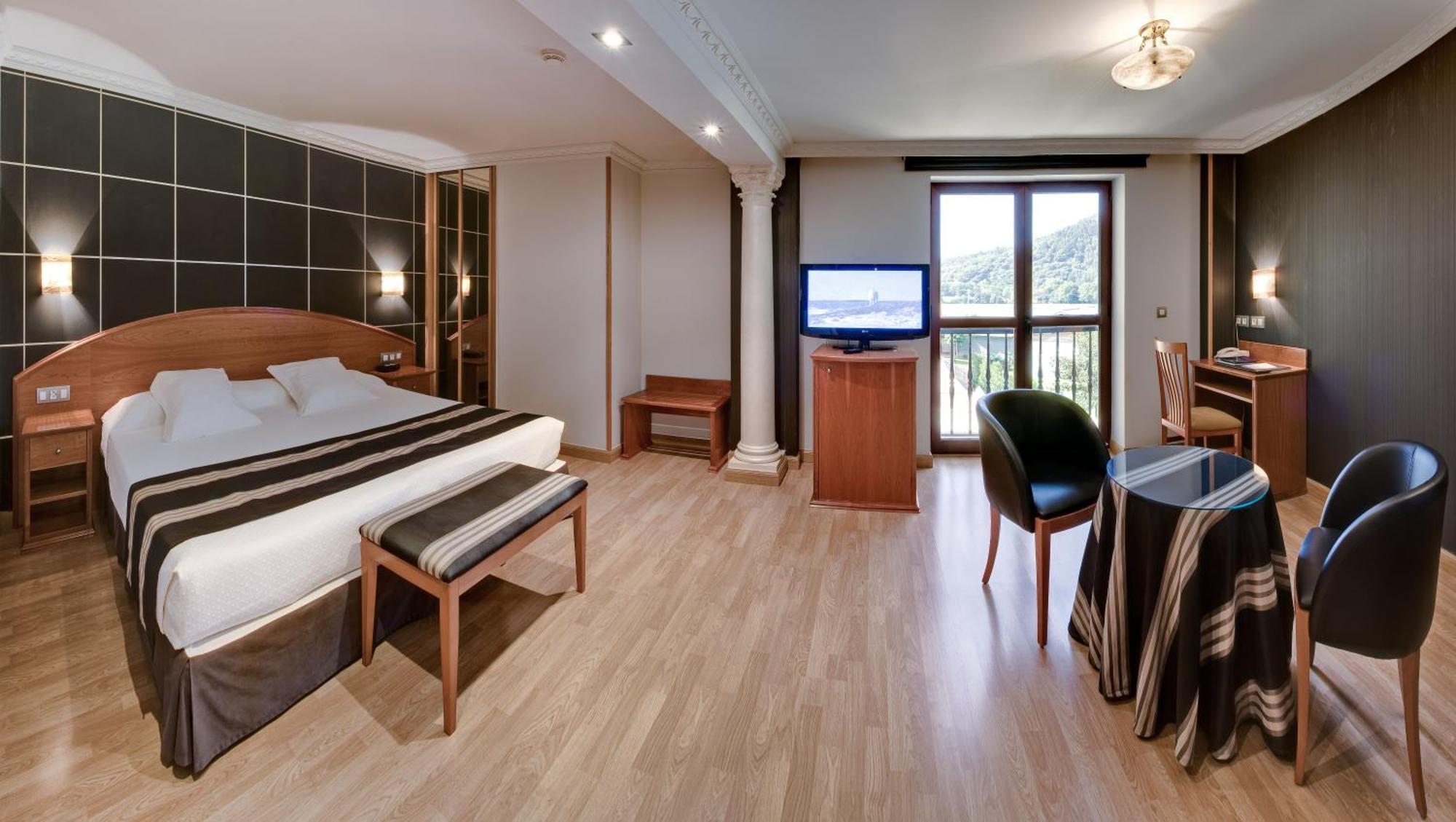 Hotel Spa Villa Pasiega Hoznayo Exteriör bild
